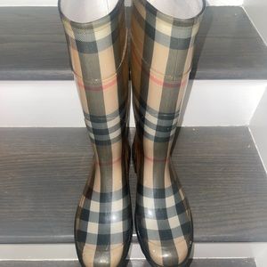 ‼️CLASSIC Burberry Rain Boots